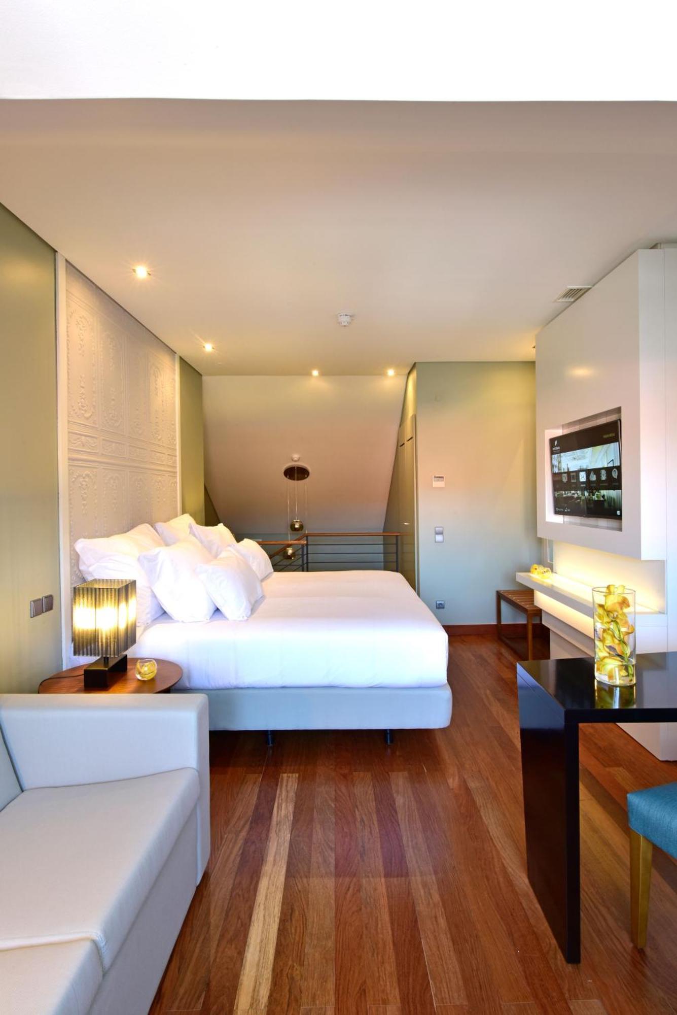 بوسادا دي لشبونة - الفنادق الصغيرة الفاخرة في العالم Lisboa المظهر الخارجي الصورة A room at the hotel