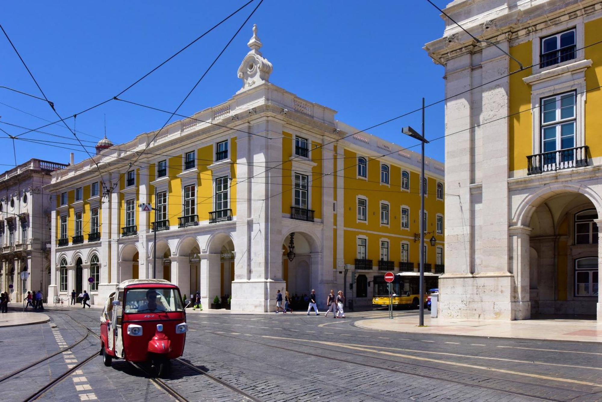 بوسادا دي لشبونة - الفنادق الصغيرة الفاخرة في العالم Lisboa المظهر الخارجي الصورة The Rossio Square, Lisbon